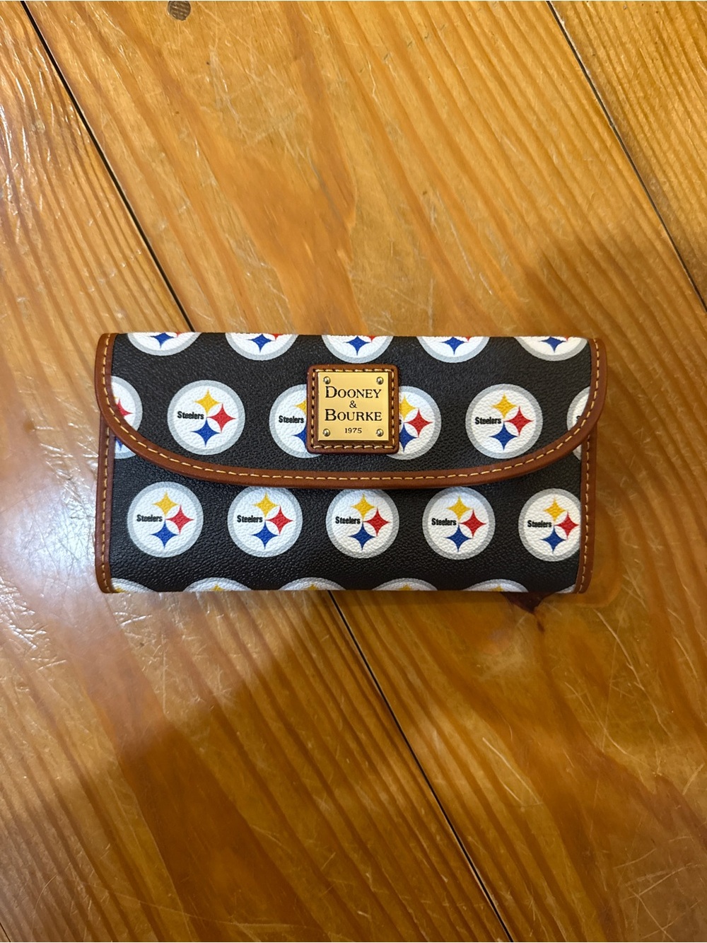 Dooney & Bourke Steelers Wallet